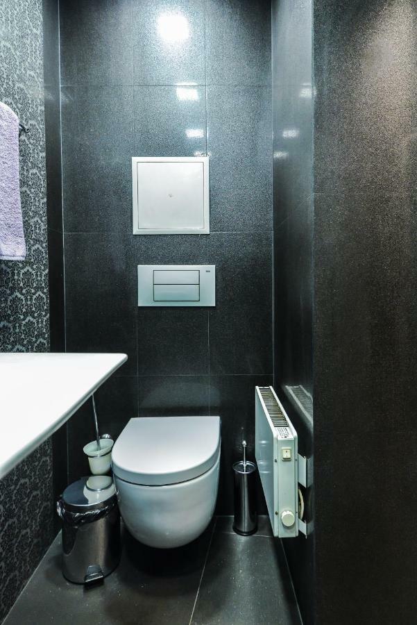 Champs-Elysees Sofia 2-Bdr, 2-Bthr Tsar Simeon Suite By Flat Mаnager Ngoại thất bức ảnh